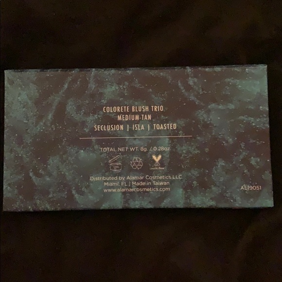 Brand New Blush Trio - Picture 3 of 3